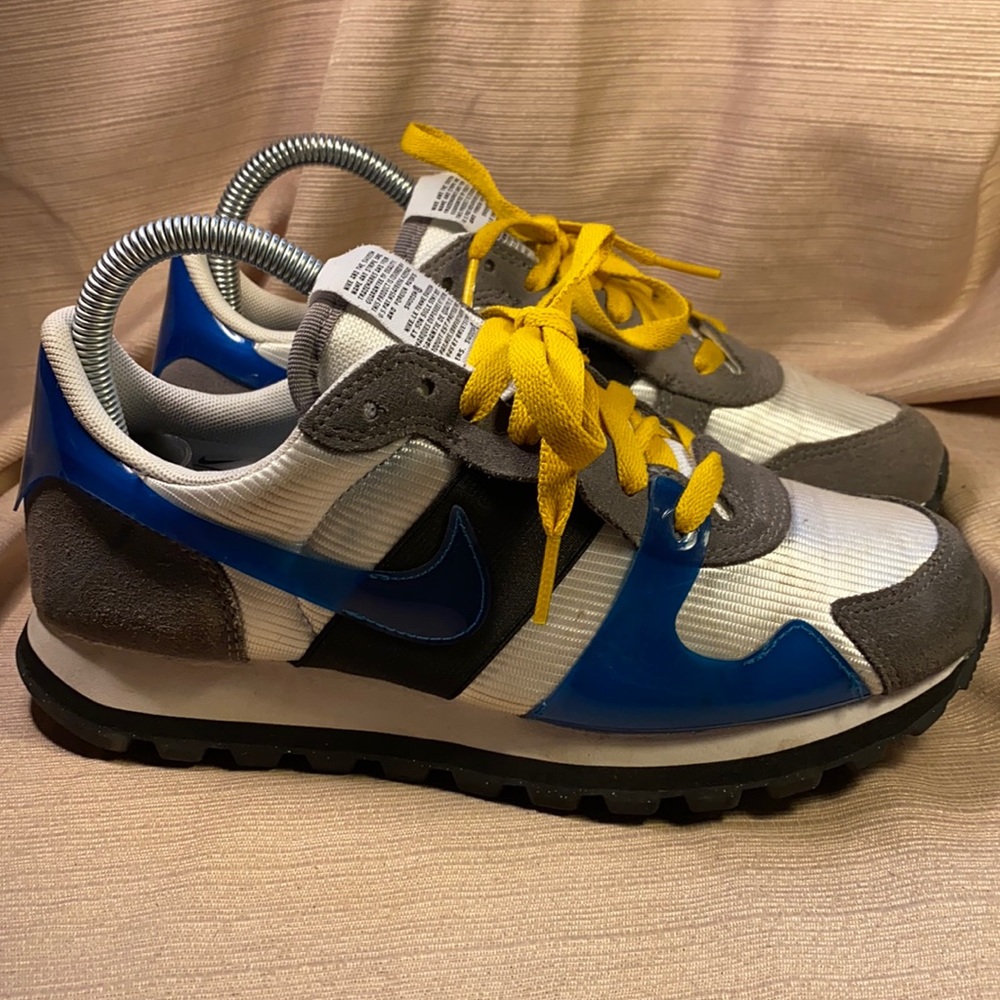 NWOT Nike V-Love O.X. AR4269-003 great sneakers
